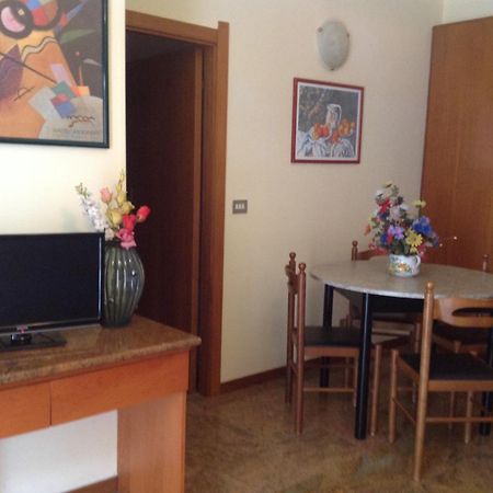Residence 7 Bello San Benedetto del Tronto Oda fotoğraf